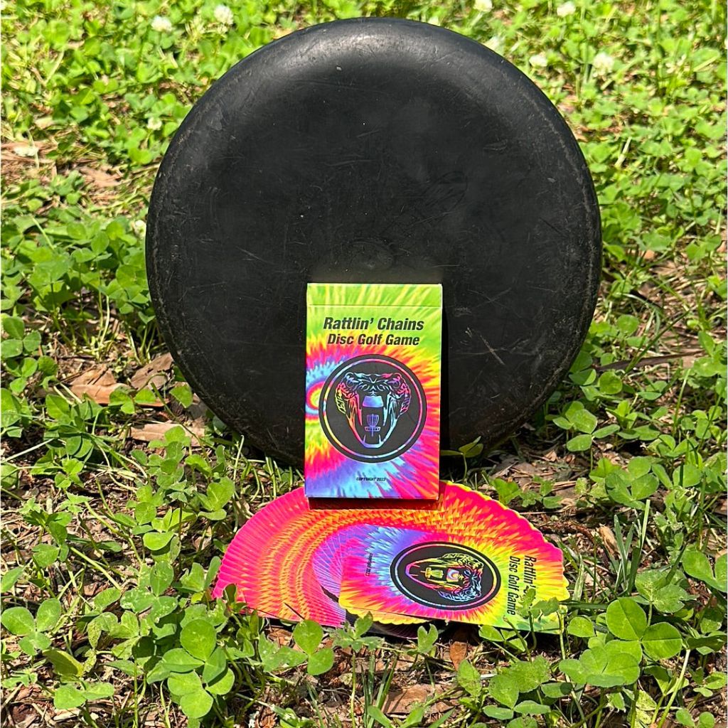 Rattlin' Chains Disc Golf Card Game 1