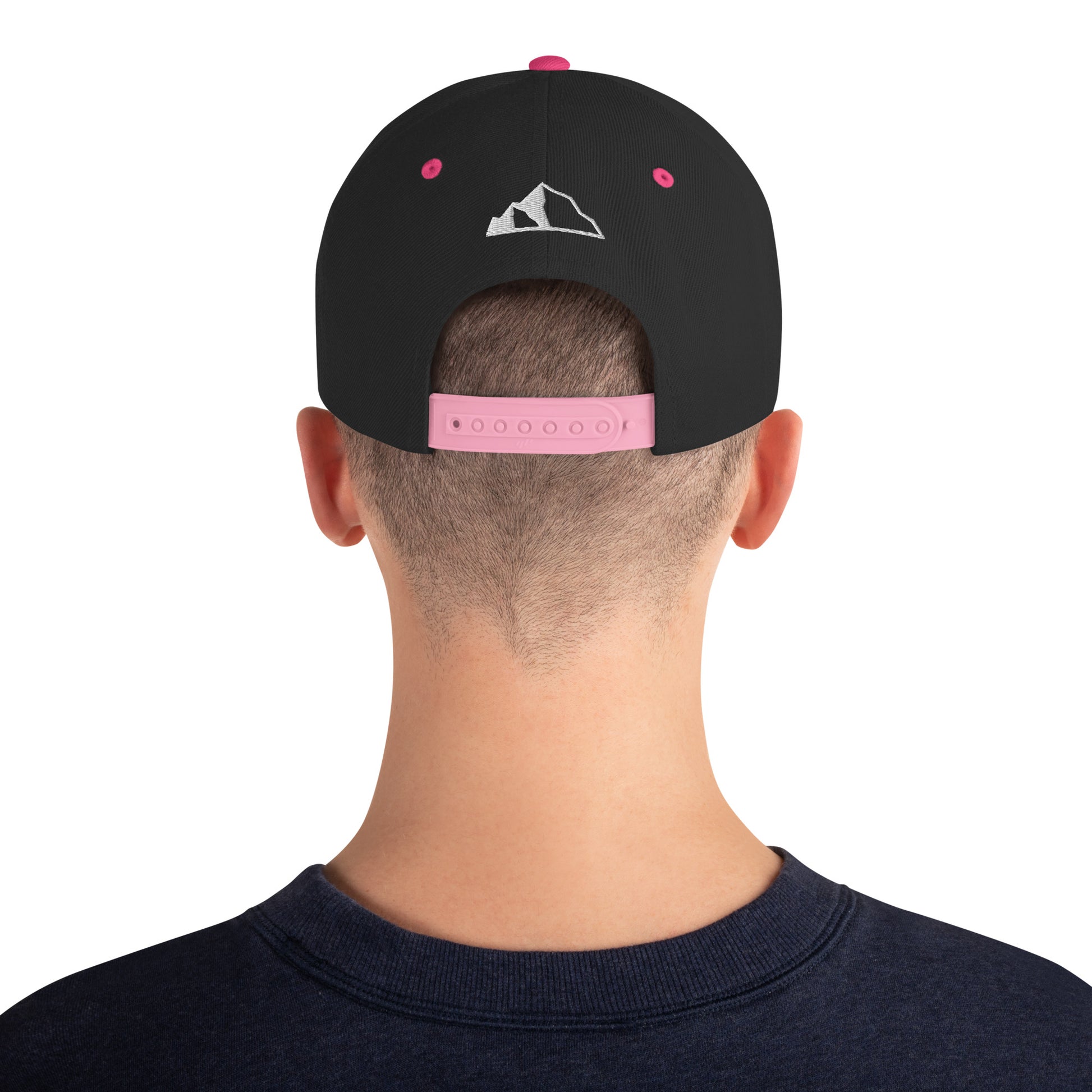 Snapback Hat w front and back logo - pink/black back