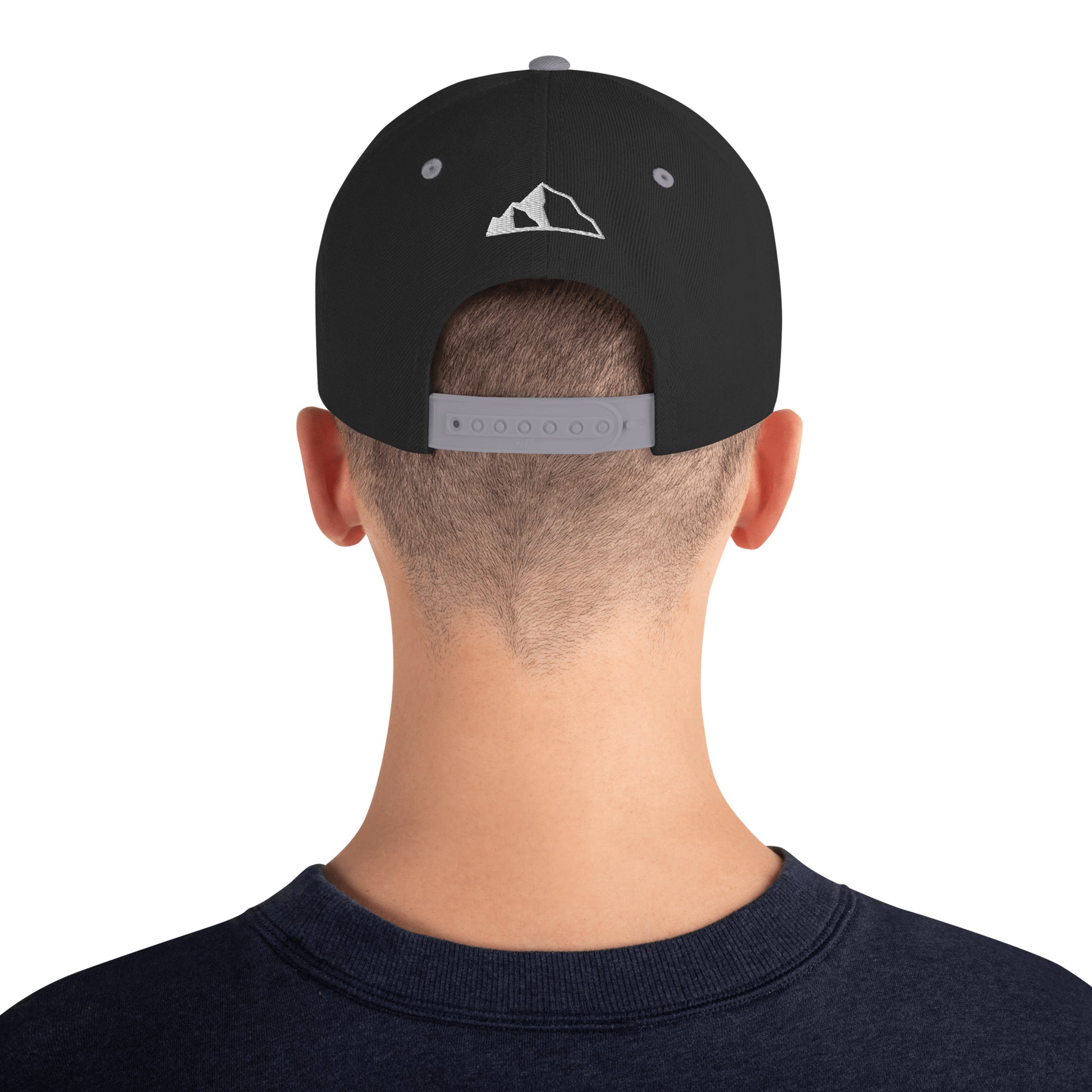 Snapback Hat w front and back logo black/grey back