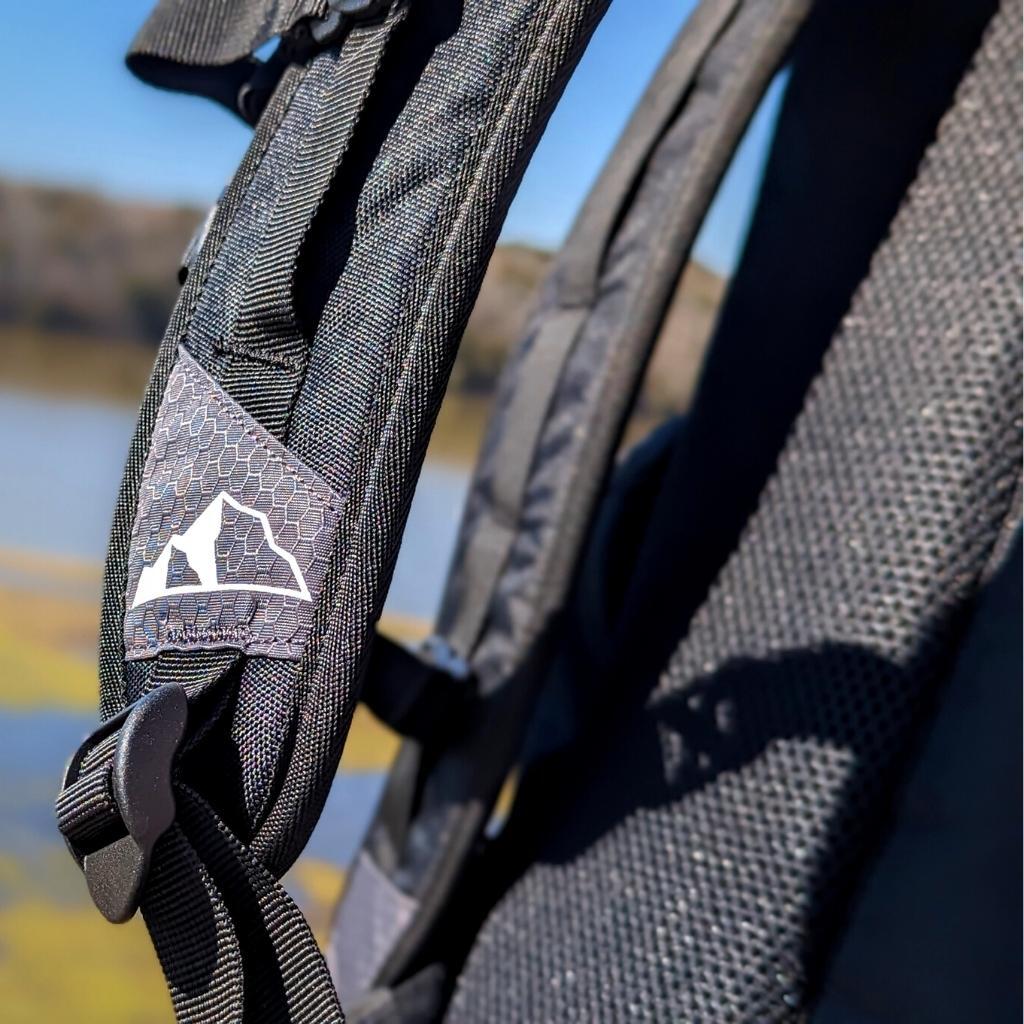 The Onyx Pinch Pro shoulder strap